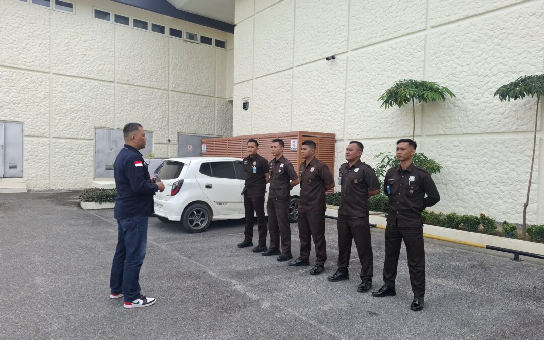 Kegiatan Apel Pagi Anggota Security PT. Nagoya Tangkas